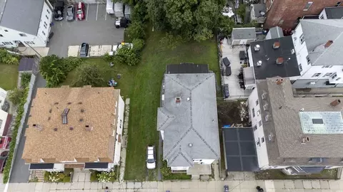 View/Area - 610 Bradford Ave, Fall River, MA 02721 photo 2 of 4