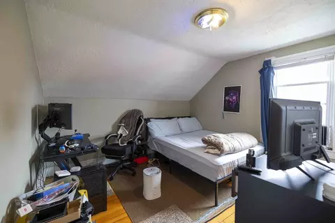 Bedroom - 593 Plymouth Ave, Fall River, MA 02721 photo 5 of 8