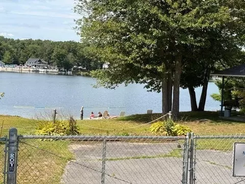 View/Area - 155 A St, Dracut, MA 01826 photo 4 of 6