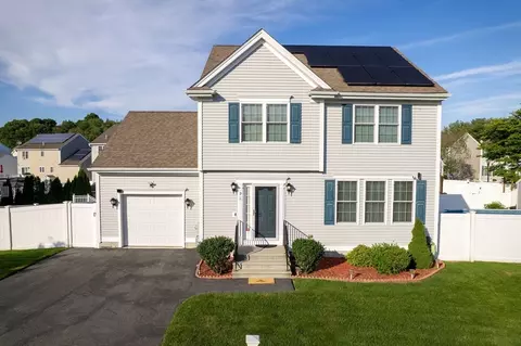 92 Tarkiln Pl, New Bedford, MA 02745