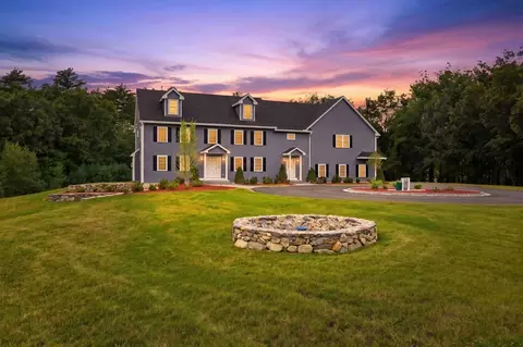22 Townsend Rd, Shirley, MA 01464