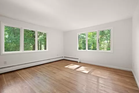 Living - 20 Algonquin Rd, Canton, MA 02021 photo 7 of 8