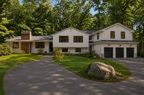 Exterior - 20 Algonquin Rd, Canton, MA 02021 photo 8 of 9