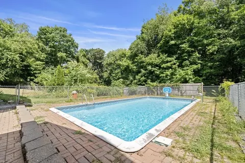 Exterior - 76 Central St, Georgetown, MA 01833 photo 12 of 15