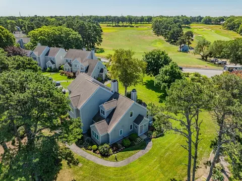 105 Trevor Ln #69, Brewster, MA 02631