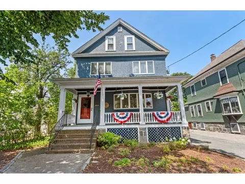 217 Pleasant St, Winthrop, MA 02152