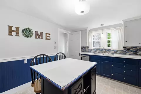 Kitchen - 250 Gillette Ave, Springfield, MA 01118 photo 5 of 5