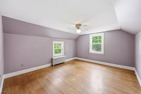Bedroom - 250 Gillette Ave, Springfield, MA 01118 photo 5 of 5