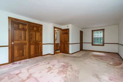 Bedroom - 123 Saunders St, Gardner, MA 01440 photo 2 of 8