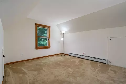 Bedroom - 123 Saunders St, Gardner, MA 01440 photo 6 of 8