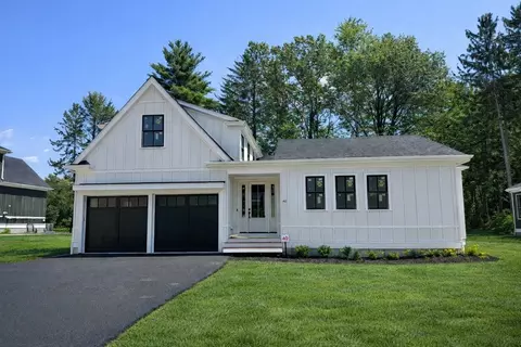 64 Country Farm Rd, Framingham, MA 01701