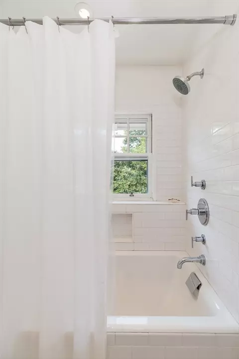 Bath - 8 Brier Rd, Gloucester, MA 01930 photo 2 of 2