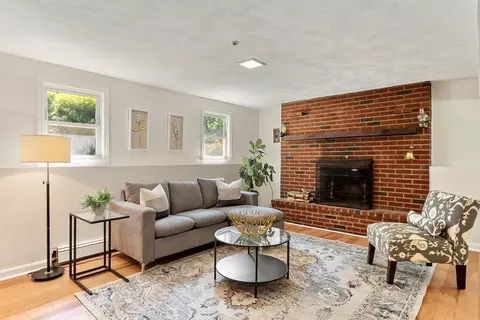 Living - 7 Locust St, Reading, MA 01867 photo 3 of 6