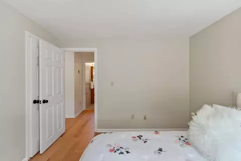 Bedroom - 7 Locust St, Reading, MA 01867 photo 5 of 7