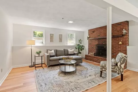 Living - 7 Locust St, Reading, MA 01867 photo 4 of 6