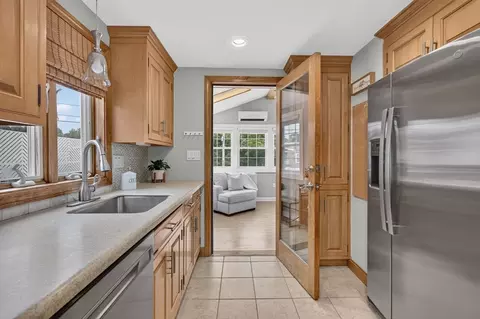 Kitchen - 3 Wormstead St, Saugus, MA 01906 photo 2 of 4