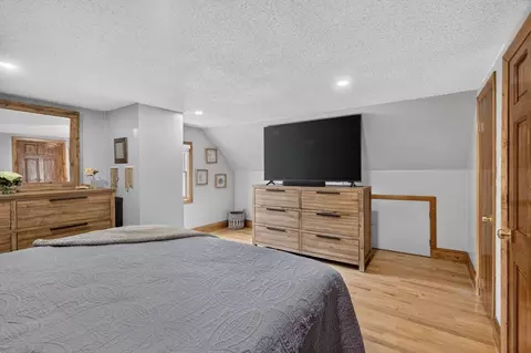 Bedroom - 3 Wormstead St, Saugus, MA 01906 photo 4 of 7