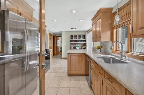 Kitchen - 3 Wormstead St, Saugus, MA 01906 photo 1 of 4