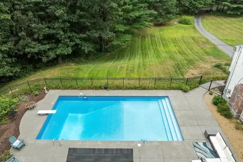 Exterior - 3 Eldridge Rd, Harvard, MA 01451 photo 7 of 7