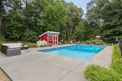 Exterior - 3 Eldridge Rd, Harvard, MA 01451 photo 2 of 7