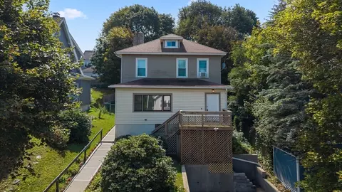 Exterior - 33 Clearview Ave, Worcester, MA 01605 photo 1 of 5