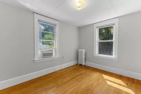 Bedroom - 33 Clearview Ave, Worcester, MA 01605 photo 4 of 7
