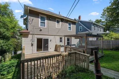 Exterior - 33 Clearview Ave, Worcester, MA 01605 photo 4 of 5