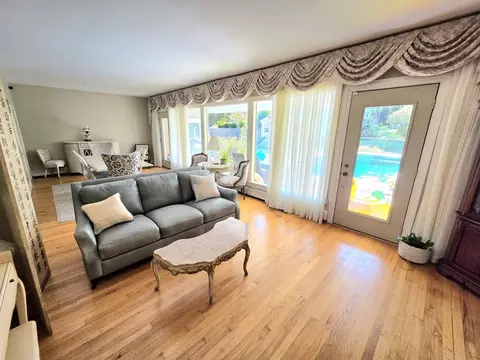 Living - 1015 Madison St, Fall River, MA 02720 photo 2 of 6