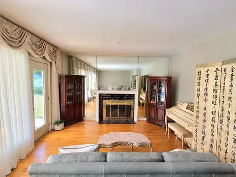 Living - 1015 Madison St, Fall River, MA 02720 photo 1 of 6