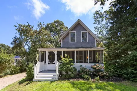 6 Taunton Ave, Marion, MA 02738