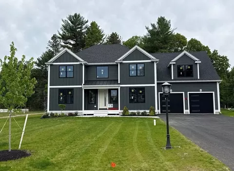 8 Earle Stewart Ln, Wrentham, MA 02093
