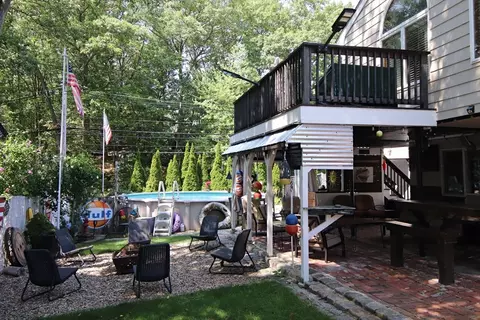 Exterior - 1 Biscayne Ave, Saugus, MA 01906 photo 4 of 8
