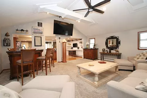 Living - 1 Biscayne Ave, Saugus, MA 01906 photo 3 of 7