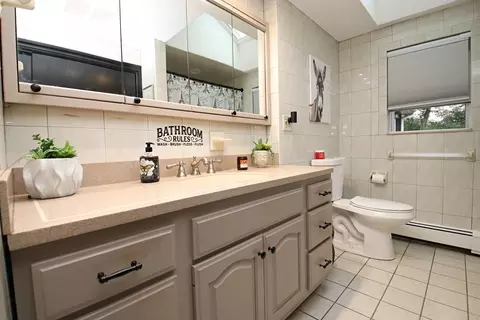Bath - 1 Biscayne Ave, Saugus, MA 01906 photo 1 of 3