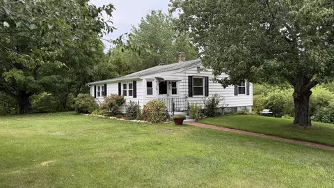 142 W Main St, Spencer, MA 01562