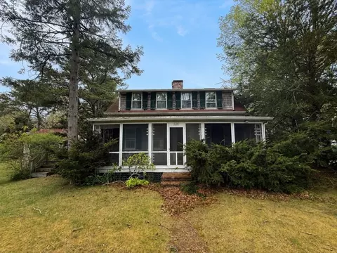 18 Nickerson Dr, Cotuit, MA 02635 photo 2