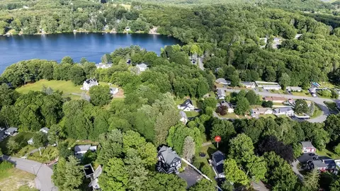 4 Wilder St, Leominster, MA 01453