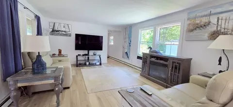 Living - 126 Doolittle Ln, Wareham, MA 02576 photo 2 of 4