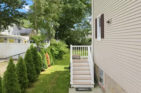 Exterior - 253 Garden St, Fall River, MA 02720 photo 4 of 7