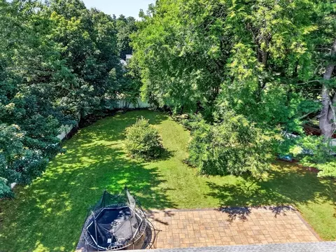 Exterior - 20 Temi Rd, Framingham, MA 01701 photo 4 of 5