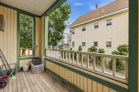 Exterior - 38 Carter St #107, Everett, MA 02149 photo 4 of 10