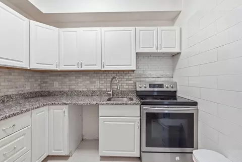 Kitchen - 38 Carter St #107, Everett, MA 02149 photo 3 of 4