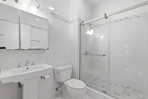 Bath - 38 Carter St #107, Everett, MA 02149 photo 1 of 1