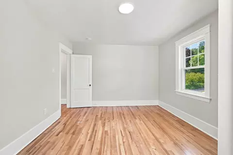 Bedroom - 31 Barnard Rd, Worcester, MA 01605 photo 6 of 8