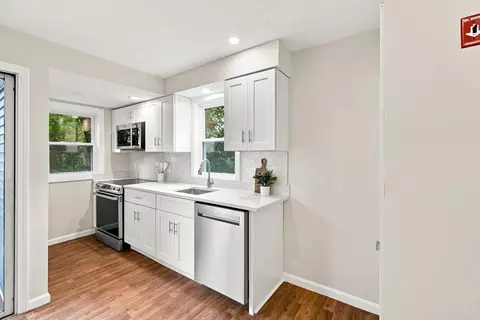 Kitchen - 31 Barnard Rd, Worcester, MA 01605 photo 1 of 2