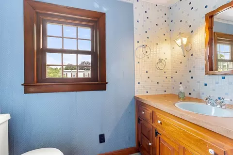 Bath - 18 Iverson Rd, Beverly, MA 01915 photo 3 of 3