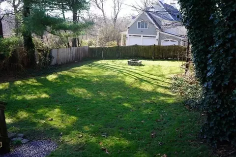 Exterior - 96 Wompatuck Rd, Hingham, MA 02043 photo 6 of 6