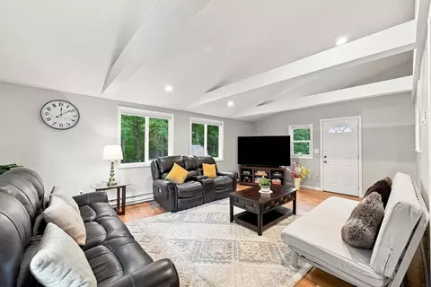 Living - 25 Mohawk Path, Bellingham, MA 02019 photo 3 of 5