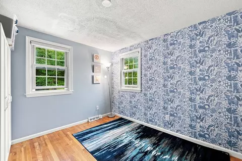 Bedroom - 25 Mohawk Path, Bellingham, MA 02019 photo 4 of 4