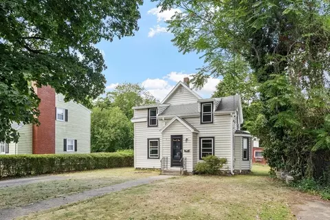 9 Lill Ave, Newton, MA 02465